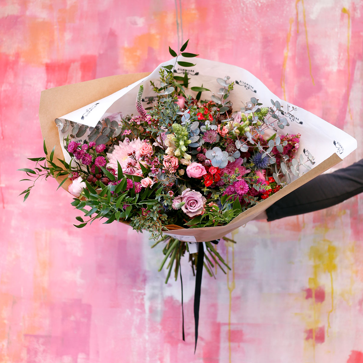 Ramo de flores romántico