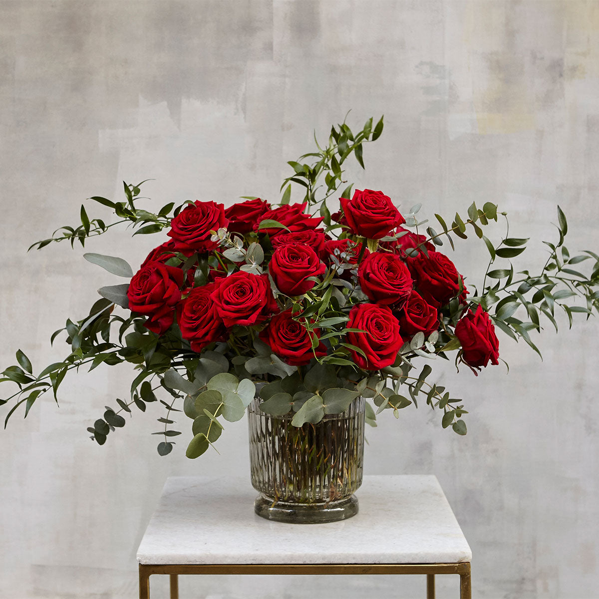Brumalis_Ramo_De_Rosas_Jarron