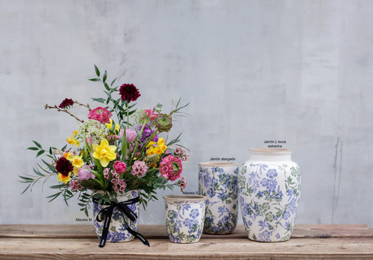 Bulbos de temporada en jarrón print azul y verde