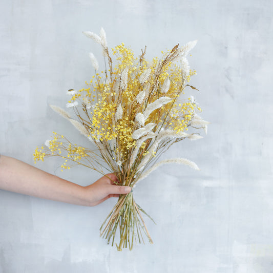 Ramo de flores preservadas amarillo