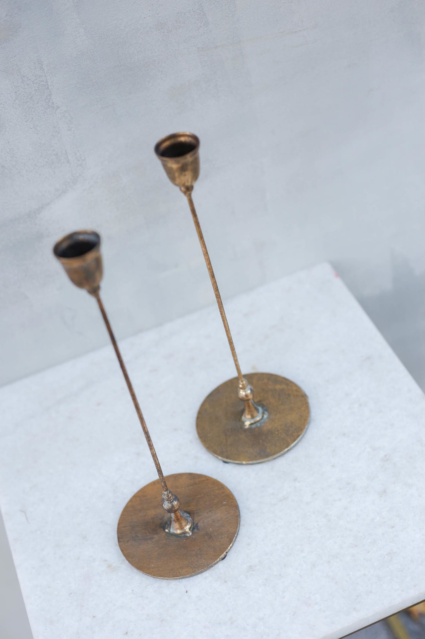 Candelabro fino dorado