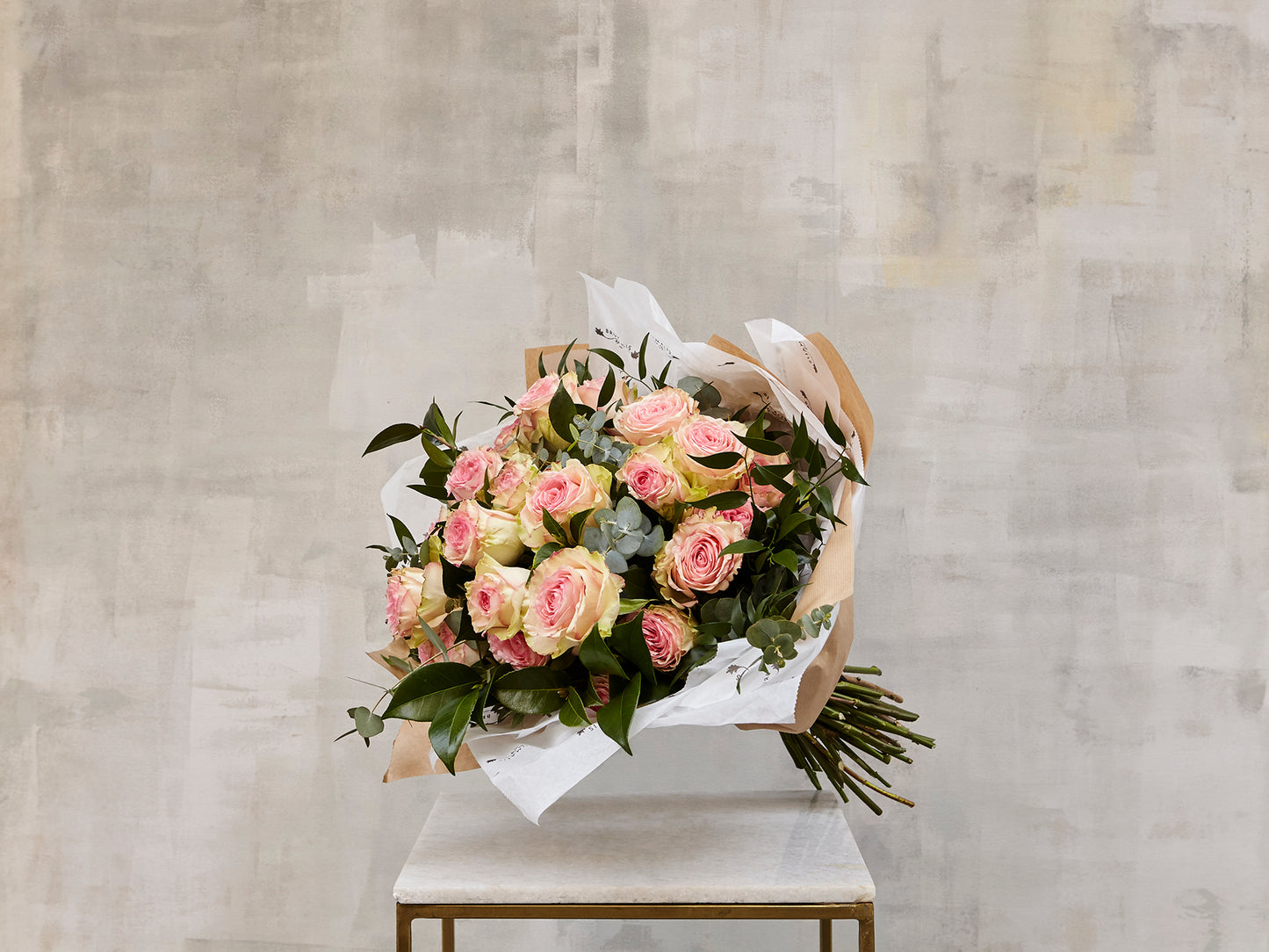 Ramo de rosas rosas