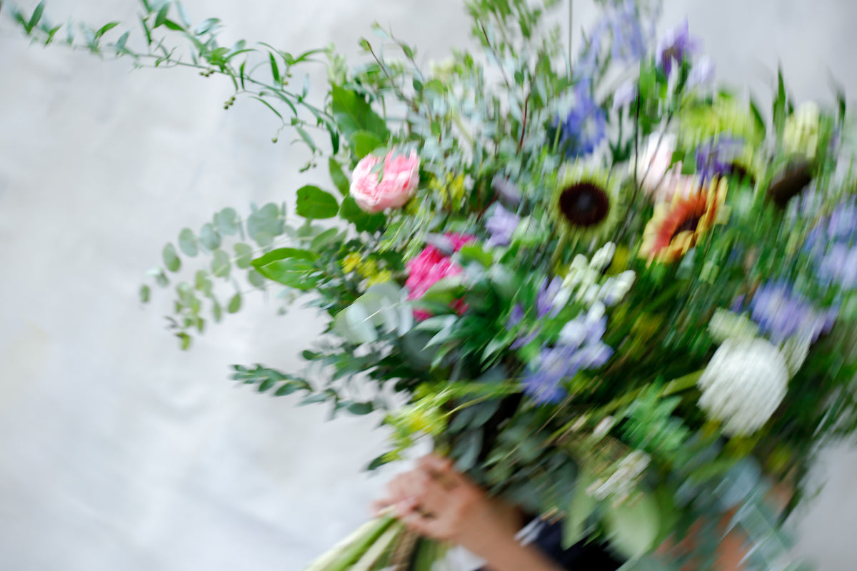 Ramo de flores silvestres XL
