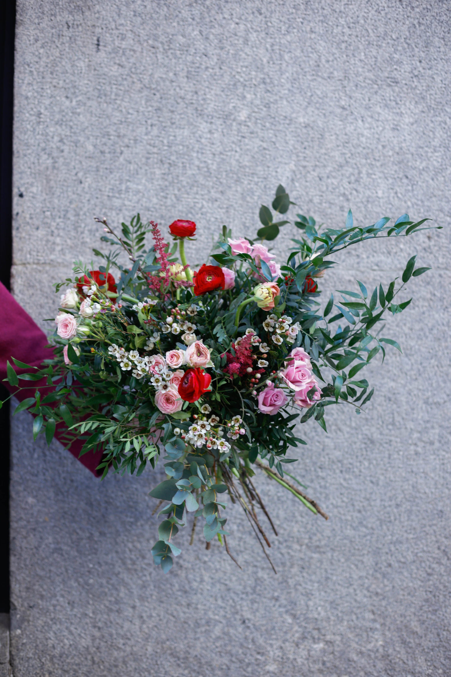 Ramo de flores de temporada de San Valentín · Envío nacional - Imagen 5